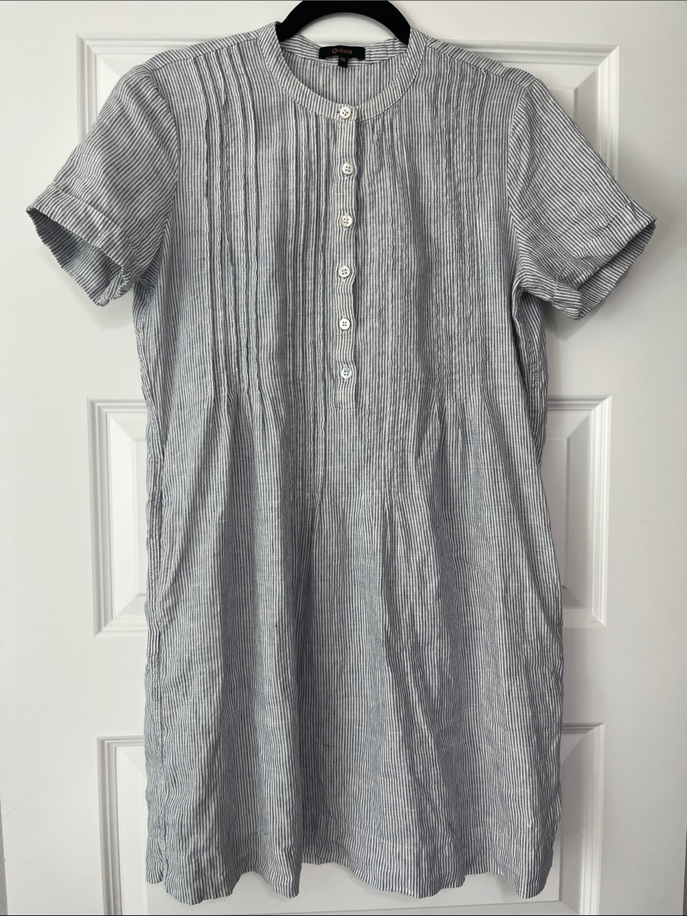Quince Linen Blue and White Pinstripe Short-Sleeve Button-Front Shirt